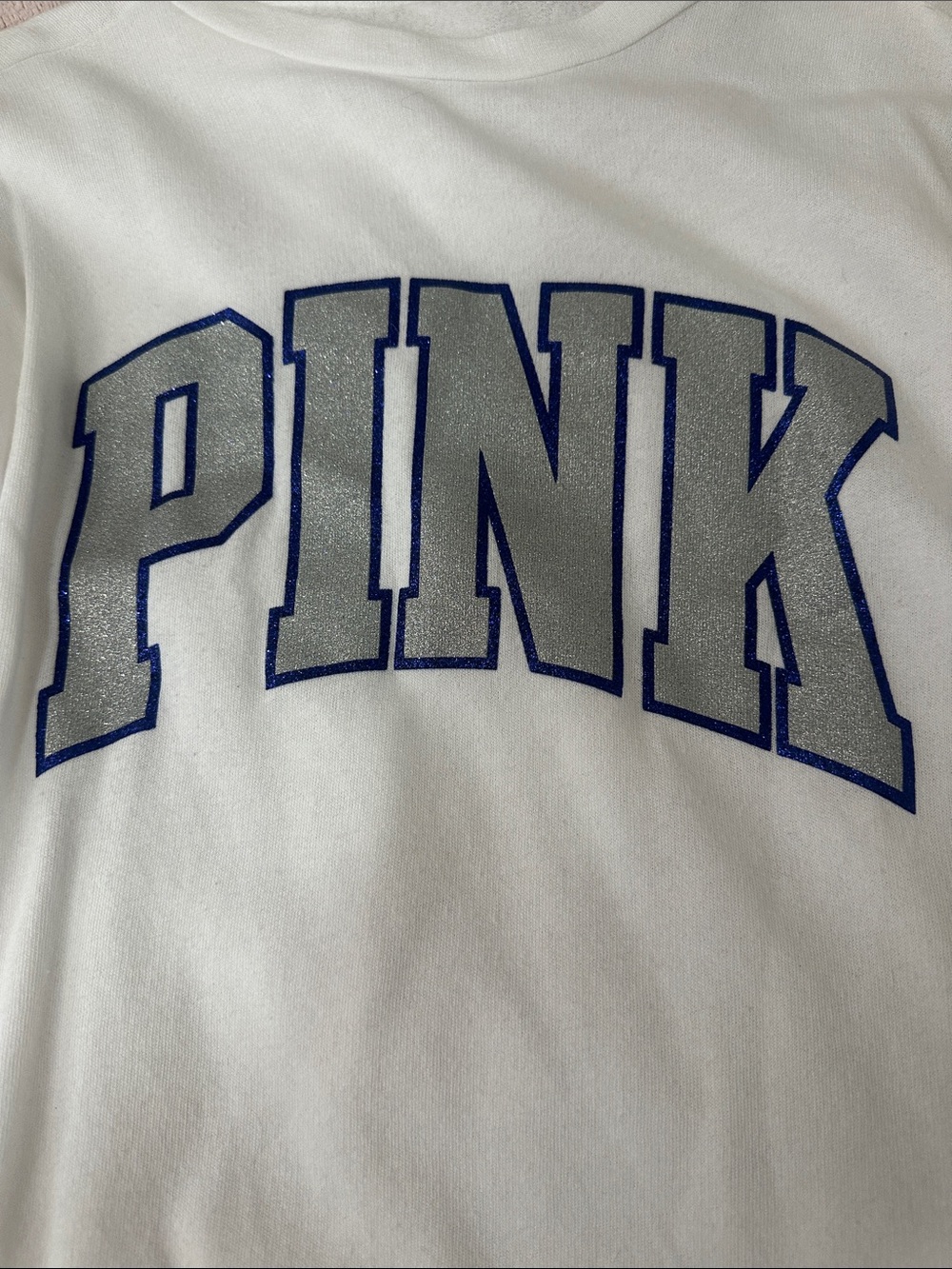 PINK Victoria's Secret White Long-Sleeve Tee with Blue-Outlined Logo - Picture 2 of 4